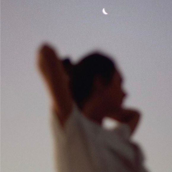 Meet your Posher, Madison - Picture 1 of 1